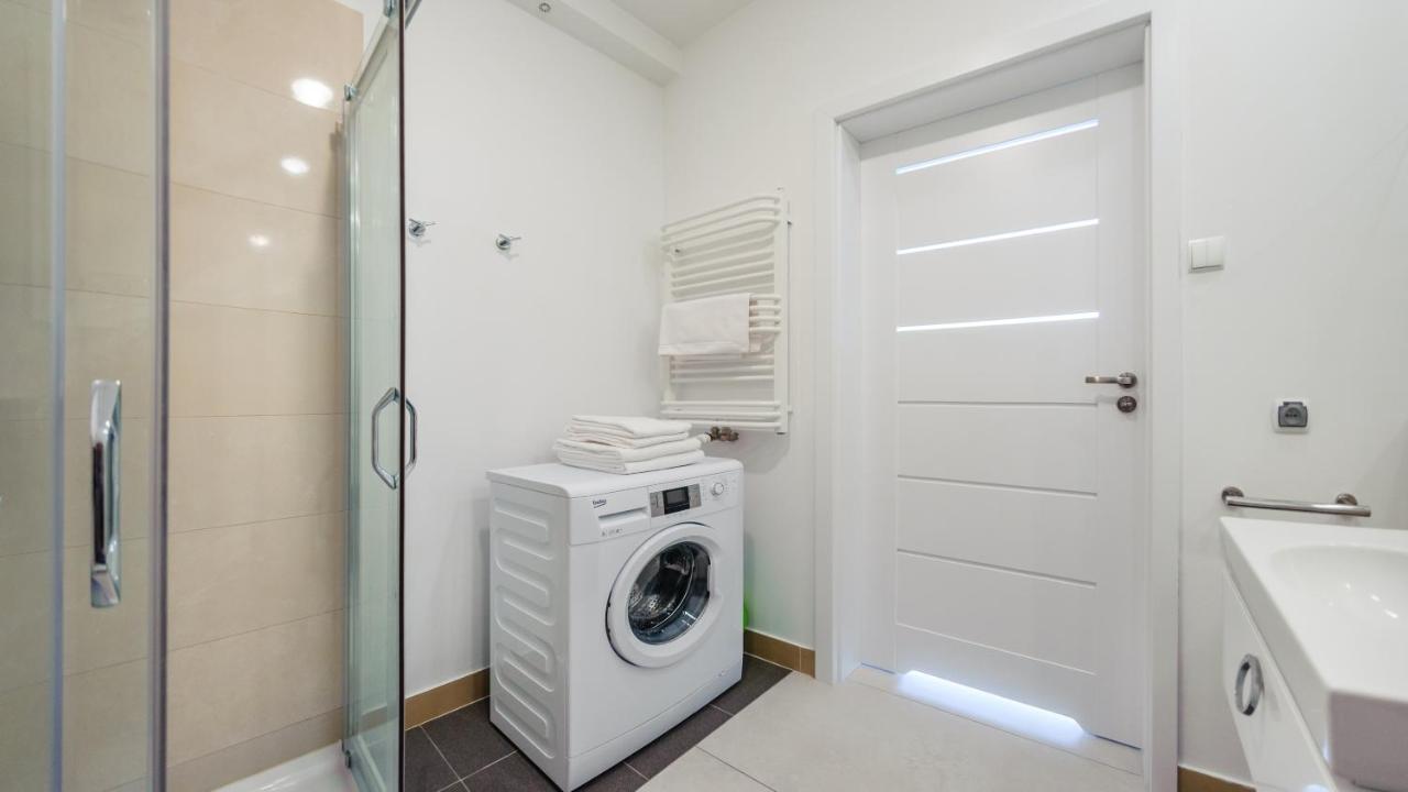 Apartamenty Sun & Snow Rezydencja אוסטרוני מורסקי מראה חיצוני תמונה