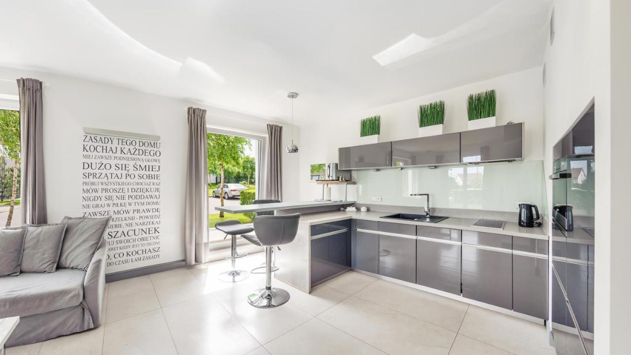 Apartamenty Sun & Snow Rezydencja אוסטרוני מורסקי מראה חיצוני תמונה